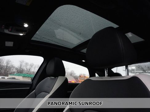 Used 2025 Kia K5 GT-Line w/ GT-Line Premium Package image 4