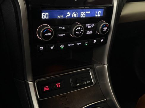 Used 2020 Subaru Ascent Touring w/ Popular Package #2A AWD/4WD image 61