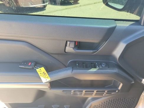 Used 2025 Toyota 4Runner SR5 image 14