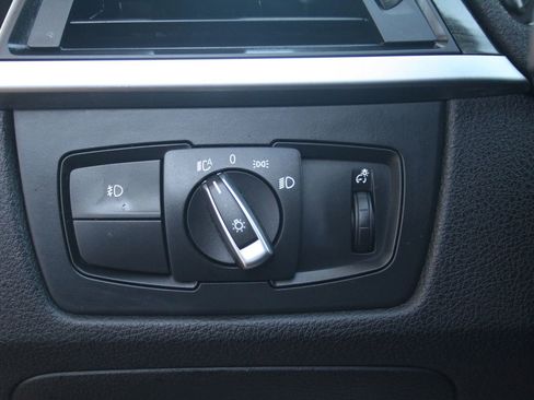 Used 2013 BMW 328i xDrive Sedan image 17