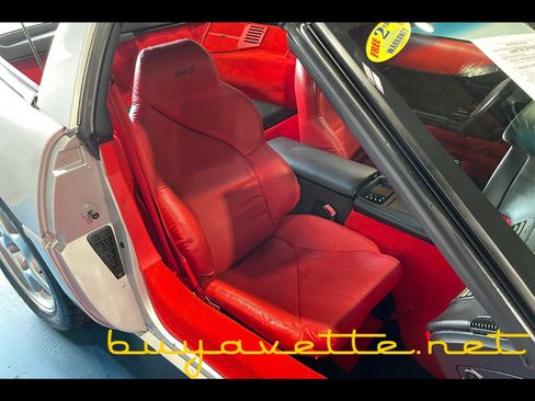 Used 1996 Chevrolet Corvette Coupe RWD image 20