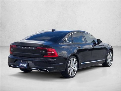 Used 2017 Volvo S90 T6 Inscription w/ Vision Package AWD/4WD image 4