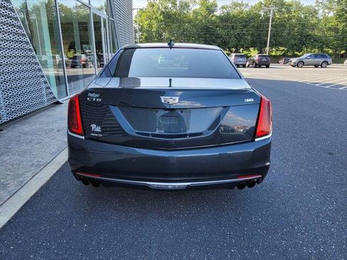 Used 2018 Cadillac CT6 Luxury AWD/4WD image 10