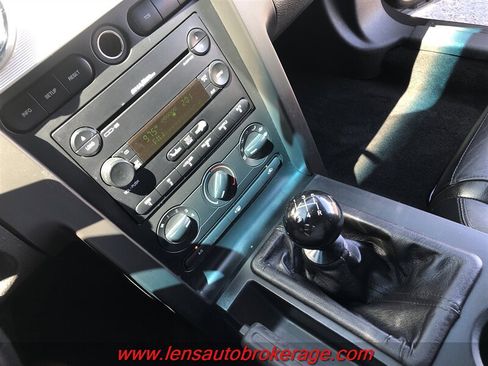 Used 2007 Ford Mustang GT RWD image 14