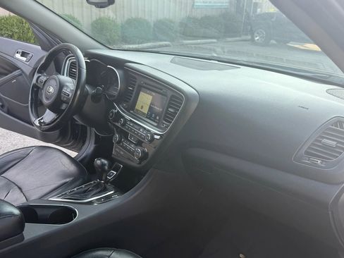 Used 2016 Kia Optima EX image 12