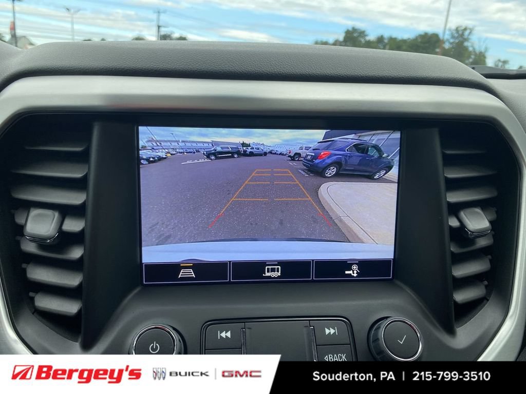 Certified 2023 GMC Acadia SLT w/ Preferred Package FWD image 18