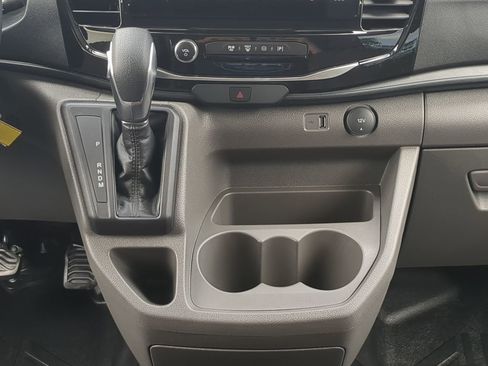 Used 2024 Ford Transit 350 XLT image 17