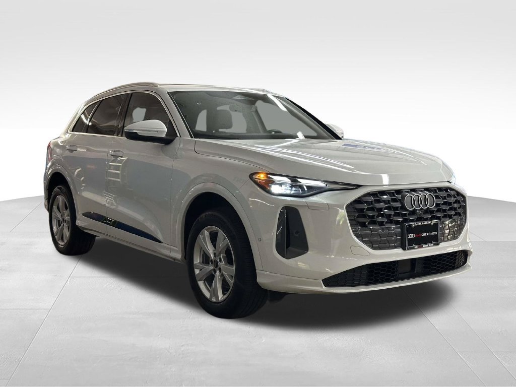 Used 2025 Audi Q5 Premium w/ Convenience Package AWD/4WD image 10