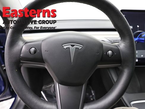 Used 2021 Tesla Model 3 Standard Range Plus RWD image 10