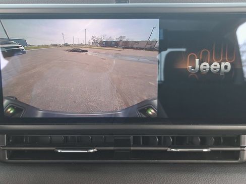 New 2026 Jeep Gladiator Sport AWD/4WD image 23