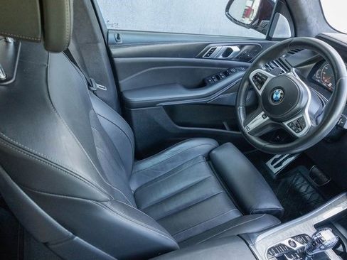 Used 2021 BMW X5 M50i w/ Executive Package image 23