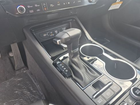 New 2026 Kia K5 GT FWD image 9