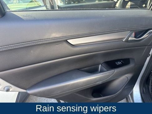 Used 2021 MAZDA CX-5 Touring image 19