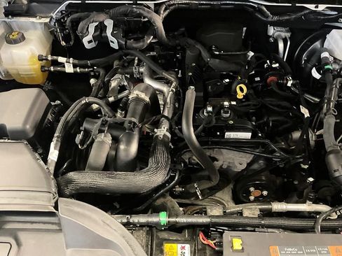 Used 2024 Ford Ranger XLT w/ Equipment Group 301A High AWD/4WD image 7