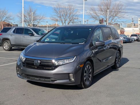 Used 2024 Honda Odyssey EX-L image 10