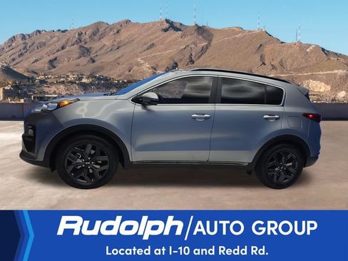 Used 2020 Kia Sportage S w/ S FWD Sunroof Package image 2