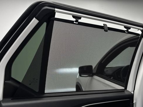 Used 2025 Honda Pilot Black Edition image 42