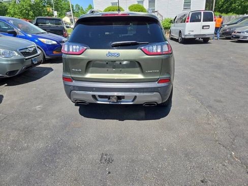Used 2019 Jeep Cherokee Limited w/ Trailer Tow Group AWD/4WD image 5