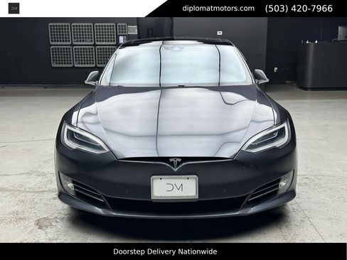 Used 2016 Tesla Model S P90D image 11