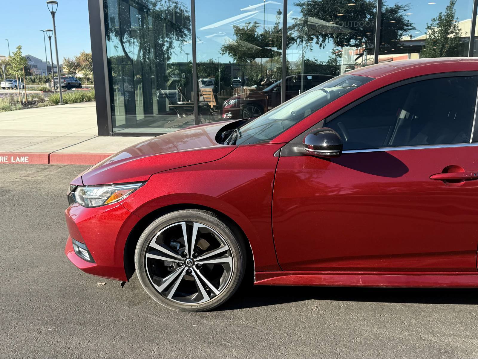 Used 2023 Nissan Sentra SR FWD image 11