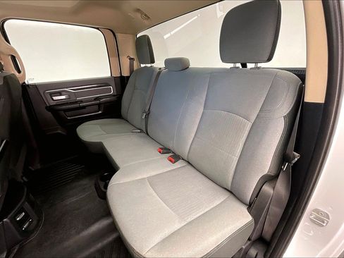 Used 2020 RAM 2500 Big Horn AWD/4WD image 18
