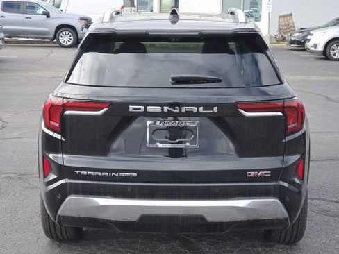 New 2026 GMC Terrain Denali w/ LPO, Floor Liner Package image 22