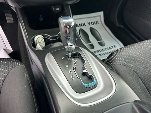 Used 2017 Dodge Journey SXT w/ Comfort/Convenience Group FWD image 26