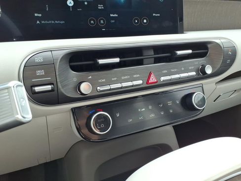 Used 2026 Hyundai Palisade SEL FWD image 29