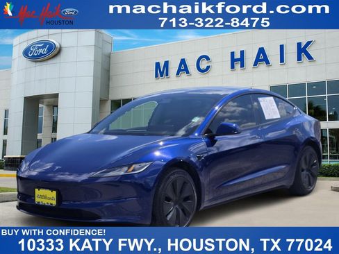 Used 2024 Tesla Model 3 Long Range RWD image 1