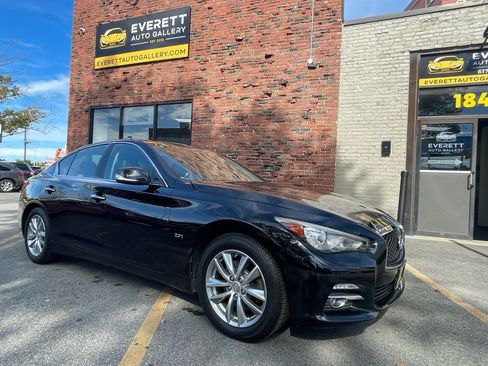 Used 2016 INFINITI Q50 Premium image 1