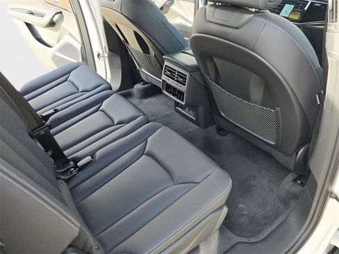 New 2026 Audi Q7 3.0T Premium Plus image 11