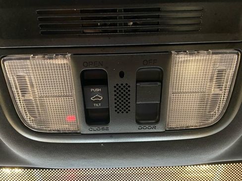 Used 2018 Honda Civic EX image 22