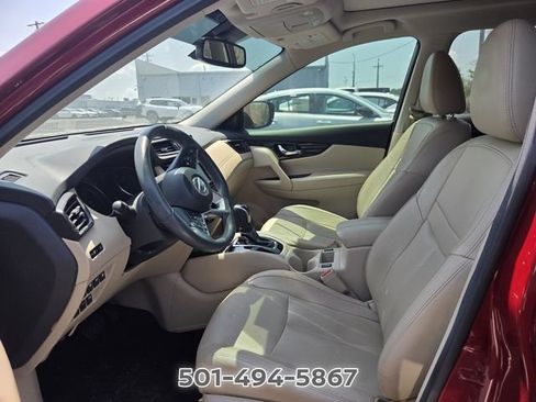 Used 2020 Nissan Rogue SL w/ Premium Package FWD image 9