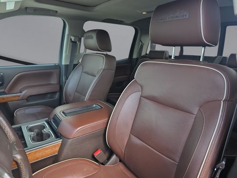 Used 2015 Chevrolet Silverado 1500 High Country w/ High Country Premium Package AWD/4WD image 20