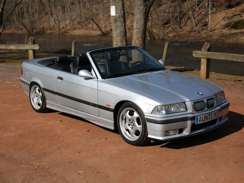 Used 1998 BMW M3 Convertible RWD image 3