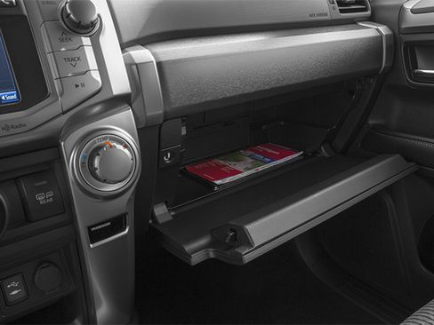 Used 2014 Toyota 4Runner SR5 image 16