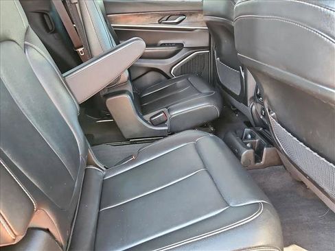 Used 2021 Jeep Grand Cherokee L Limited image 20