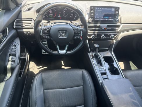 Used 2021 Honda Accord Sport image 12