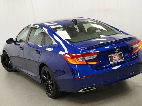 Used 2022 Honda Accord Sport image 19