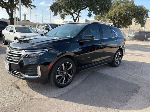 Used 2023 Chevrolet Equinox Premier FWD image 2