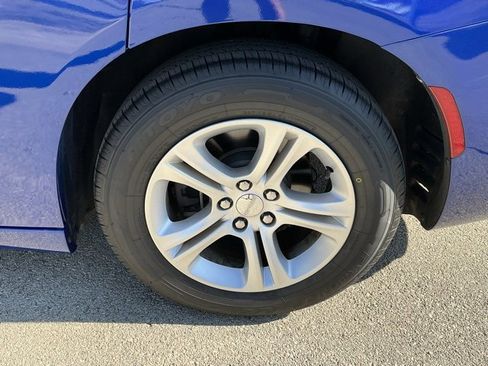 Used 2020 Dodge Charger SXT image 5