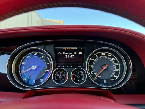 Used 2013 Bentley Continental GT image 15