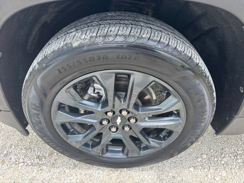 Used 2021 Chevrolet Traverse RS FWD image 10