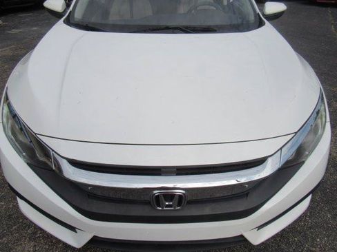 Used 2017 Honda Civic LX image 4