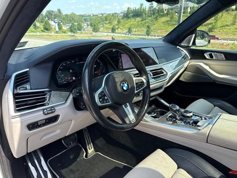 Used 2020 BMW X7 M50i w/ Dynamic Handling Package AWD/4WD image 8