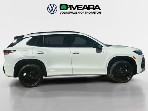 New 2026 Volkswagen Tiguan SE R-Line image 6