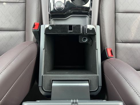 New 2026 Ford Explorer Platinum RWD image 25
