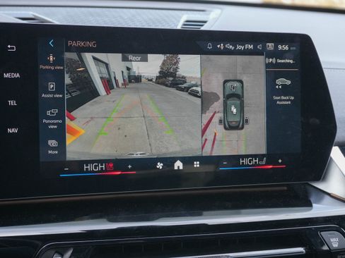 Certified 2025 BMW X2 xDrive28i image 25