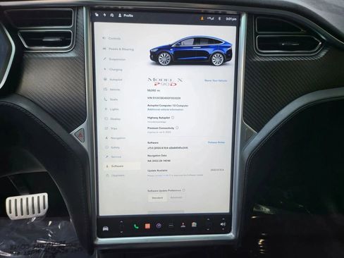 Used 2018 Tesla Model X 75D AWD/4WD image 28