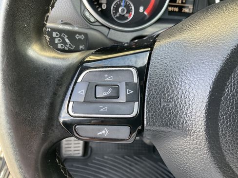 Used 2013 Volkswagen Golf R 4-Door AWD/4WD image 30